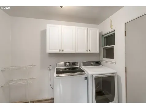 130 Ne Patterson Street Roseburg OR 97470