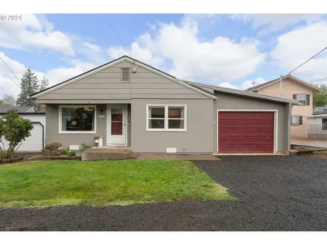 130 Ne Patterson Street Roseburg OR 97470
