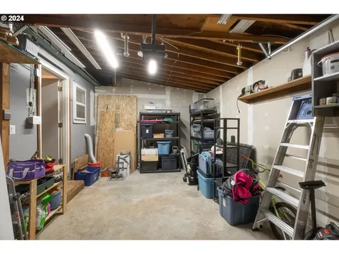 130 Ne Patterson Street Roseburg OR 97470