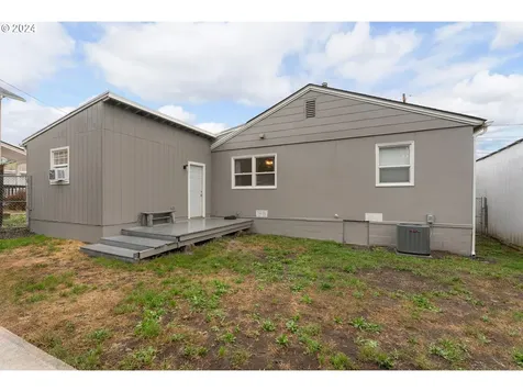 130 Ne Patterson Street Roseburg OR 97470