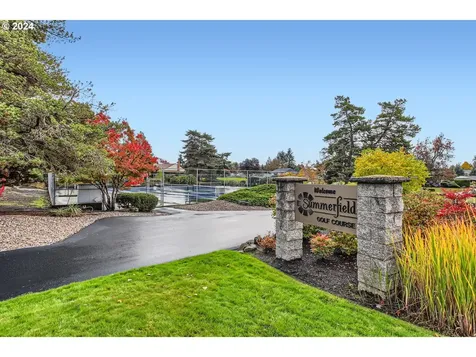 10250 SW Highland Drive Portland OR 97224