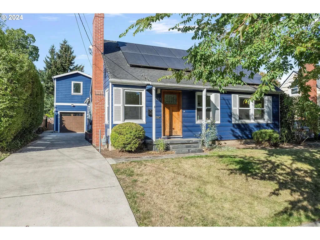 3553 SE Long Street Portland OR 97202