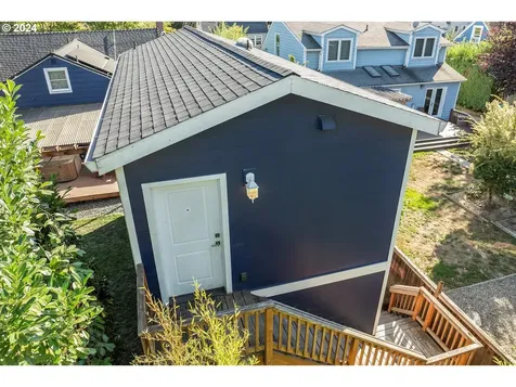 3553 SE Long Street Portland OR 97202