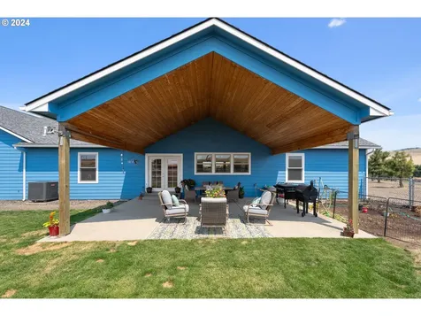 421 W Mill Street Weston OR 97886