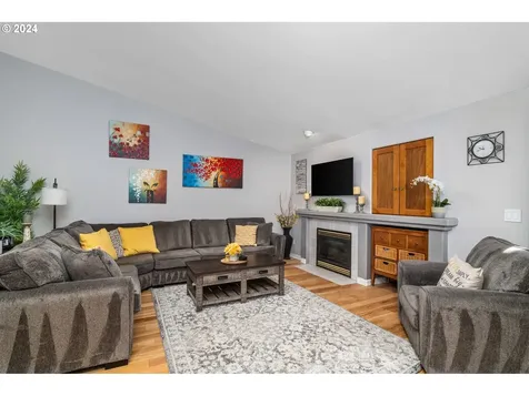 1205 Ne 94th Place Vancouver WA 98664