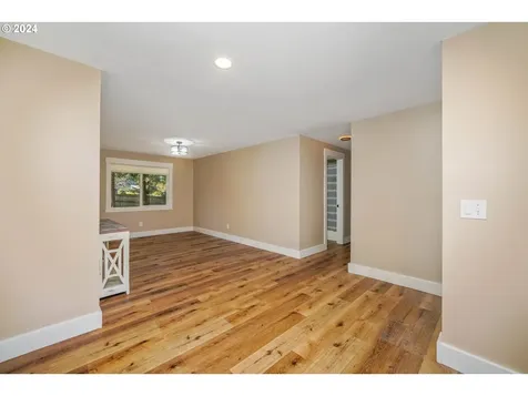5635 Buttonwood Court SE Salem OR 97306