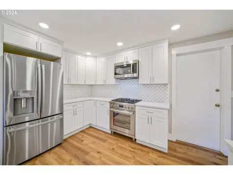 5635 Buttonwood Court SE Salem OR 97306