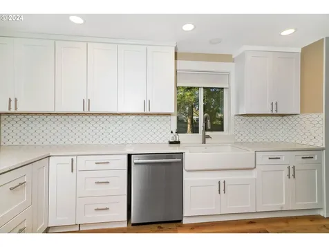 5635 Buttonwood Court SE Salem OR 97306