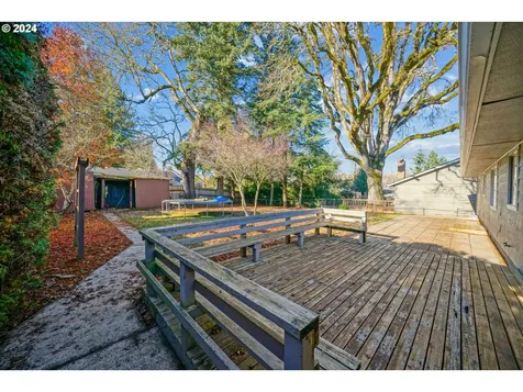 5635 Buttonwood Court SE Salem OR 97306
