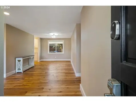 5635 Buttonwood Court SE Salem OR 97306