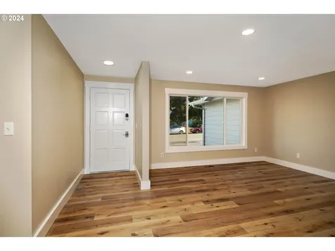 5635 Buttonwood Court SE Salem OR 97306