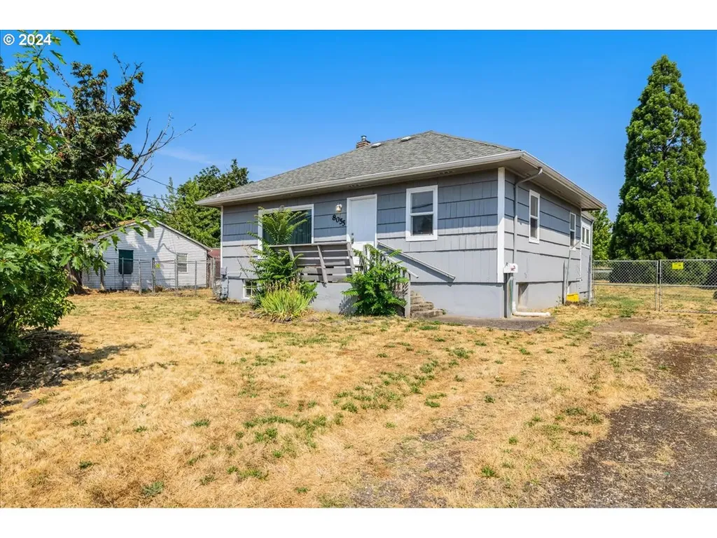 8055 SE Bybee Boulevard Portland OR 97206