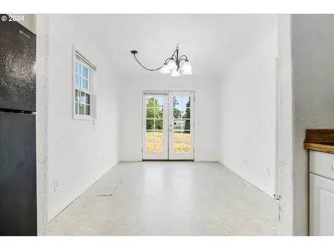 8055 SE Bybee Boulevard Portland OR 97206