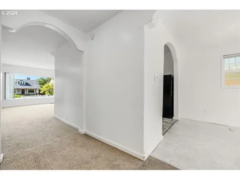 8055 SE Bybee Boulevard Portland OR 97206