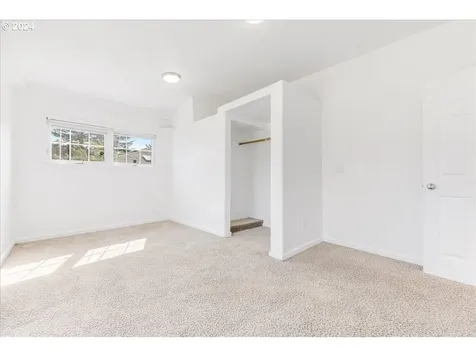 8055 SE Bybee Boulevard Portland OR 97206