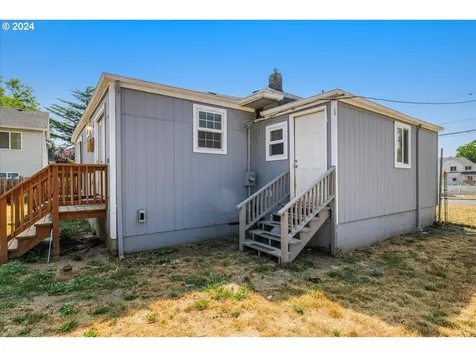 8055 SE Bybee Boulevard Portland OR 97206