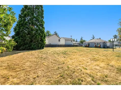 8055 SE Bybee Boulevard Portland OR 97206