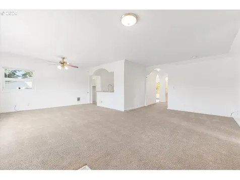 8055 SE Bybee Boulevard Portland OR 97206