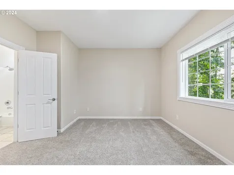 626 S 73rd Street Springfield OR 97478