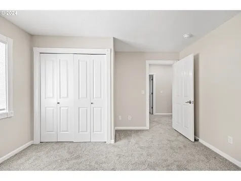 626 S 73rd Street Springfield OR 97478