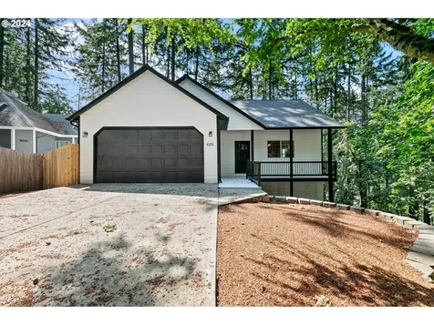 626 S 73rd Street Springfield OR 97478