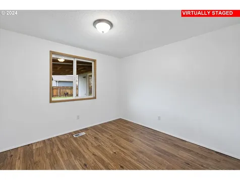 15806 NE 76th Street Vancouver WA 98682