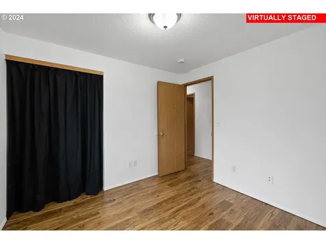 15806 NE 76th Street Vancouver WA 98682