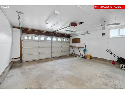 15806 NE 76th Street Vancouver WA 98682