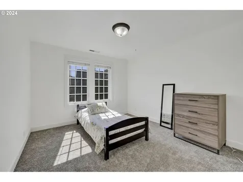 1133 Skylark Lane Eugene OR 97401