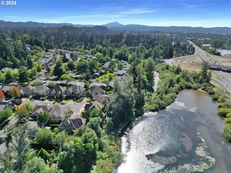 1133 Skylark Lane Eugene OR 97401
