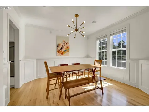 1133 Skylark Lane Eugene OR 97401