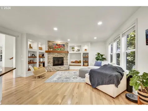 1133 Skylark Lane Eugene OR 97401