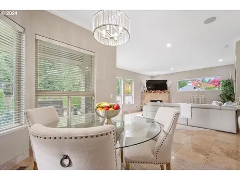 13604 NE 25th Avenue Vancouver WA 98686