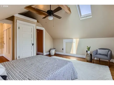 5135 NE 24th Avenue Portland OR 97211