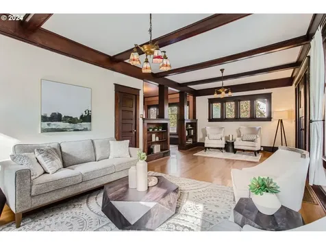 5135 NE 24th Avenue Portland OR 97211