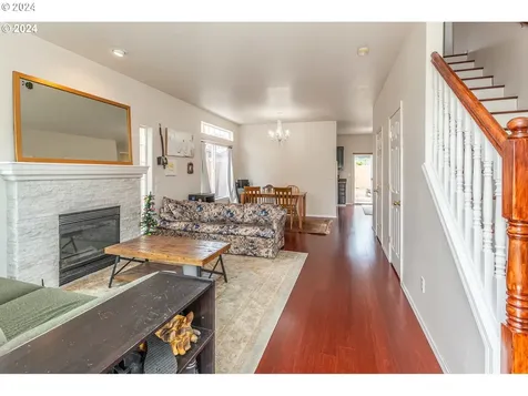 10011 Se Insley Street Portland OR 97266