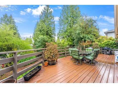 7824 Sw 5th Avenue Portland OR 97219