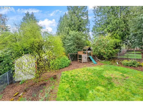 7824 Sw 5th Avenue Portland OR 97219