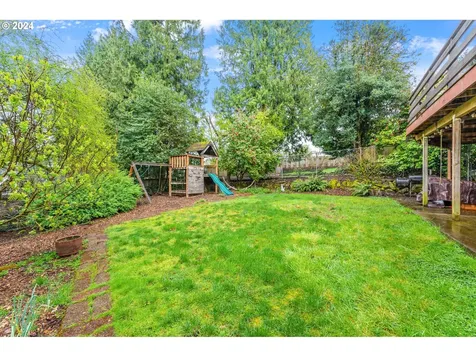 7824 Sw 5th Avenue Portland OR 97219