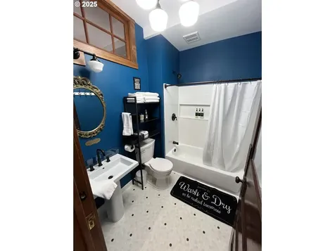 3128 SE 51st Avenue Portland OR 97206