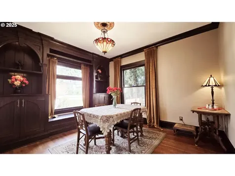3128 SE 51st Avenue Portland OR 97206