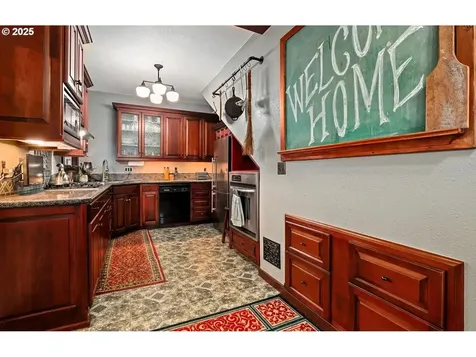 3128 SE 51st Avenue Portland OR 97206