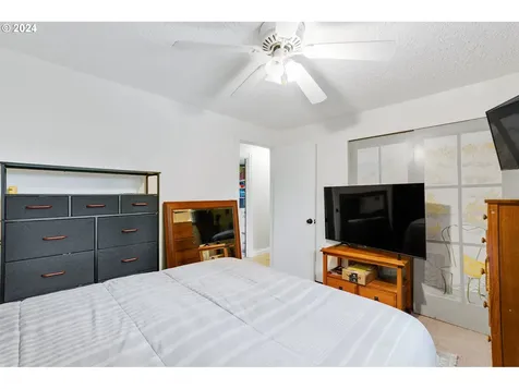 19007 Bedford Drive Oregon City OR 97045