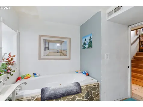 19007 Bedford Drive Oregon City OR 97045