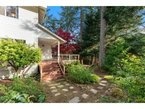 10290 SW Gull Place Beaverton OR 97007