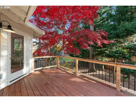 10290 SW Gull Place Beaverton OR 97007