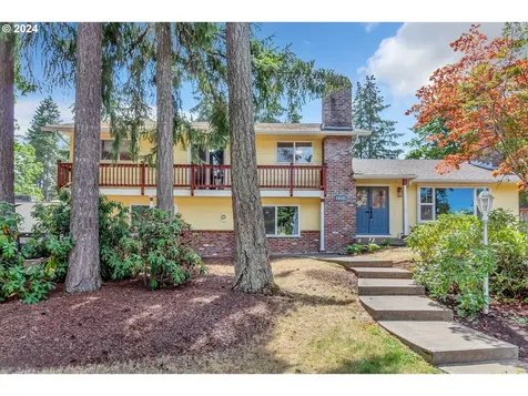 1410 W 28th Place Eugene OR 97405