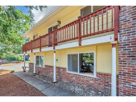 1410 W 28th Place Eugene OR 97405