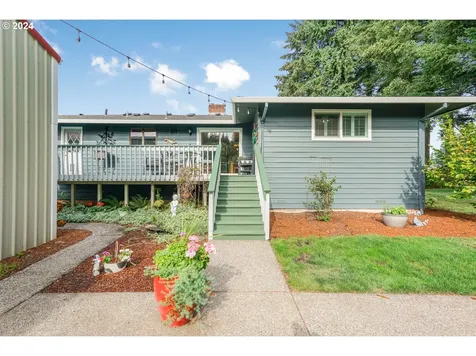 42065 Nw Lodge Road Banks OR 97106