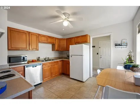 6260 Se 62nd Avenue Portland OR 97206